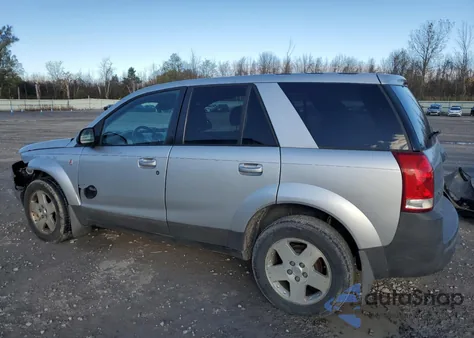 2004 Saturn Vue z USA, uszkodzony, nr VIN 5GZCZ53434S880070